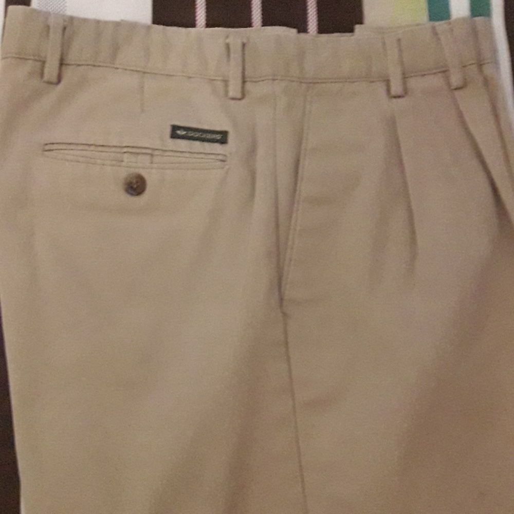 Men's khakis